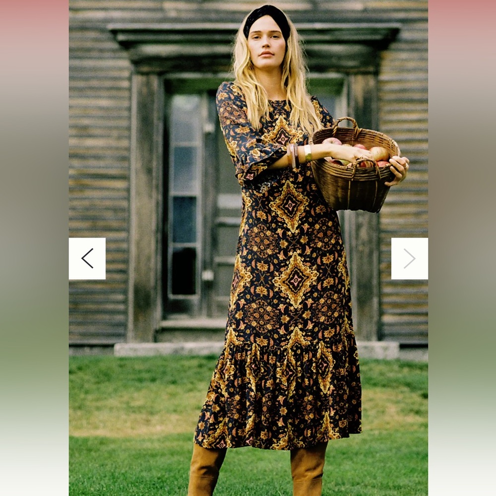 Anthropologie’s Kachel Floral-Print Maxi Dress